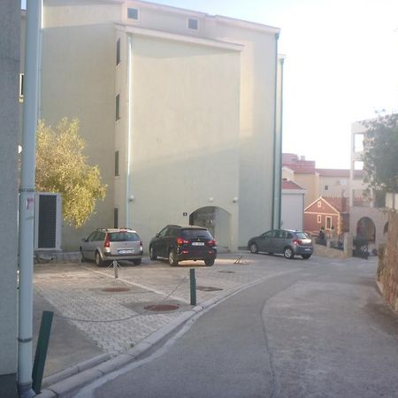 Apartman Ozi Petrovac 外观 照片