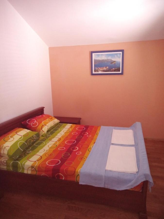 Apartman Ozi Petrovac 外观 照片