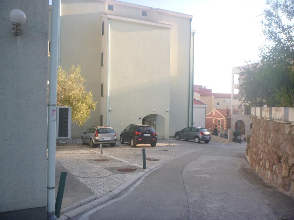 Apartman Ozi Petrovac 外观 照片